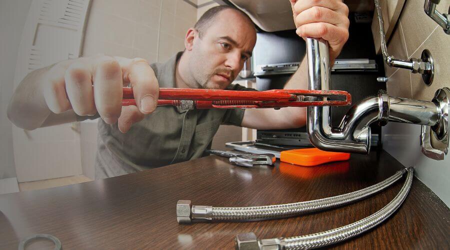 Professional water heater repair in Evansville, IN
